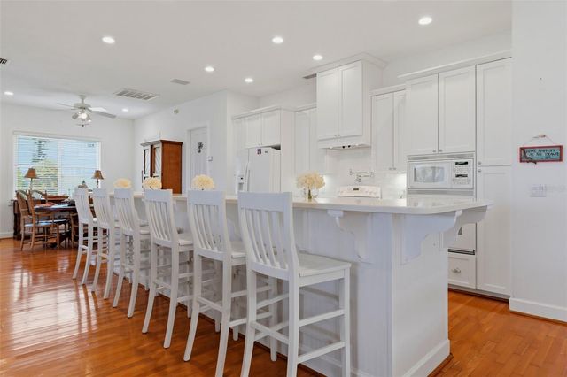 106 2ND AVENUE, St Pete Beach, FL 33706