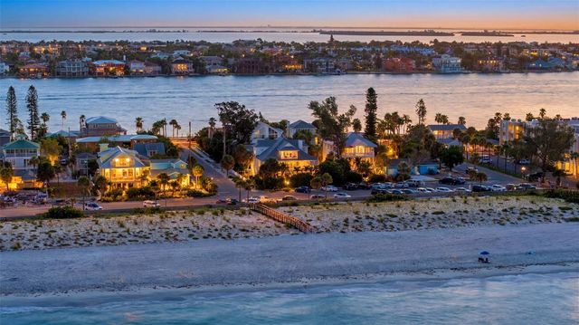 106 2ND AVENUE, St Pete Beach, FL 33706