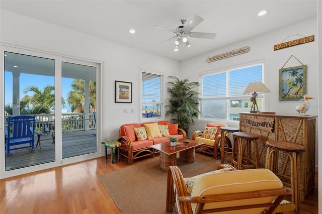 106 2ND AVENUE, St Pete Beach, FL 33706