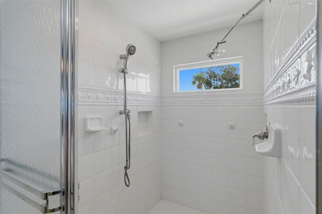 106 2ND AVENUE, St Pete Beach, FL 33706