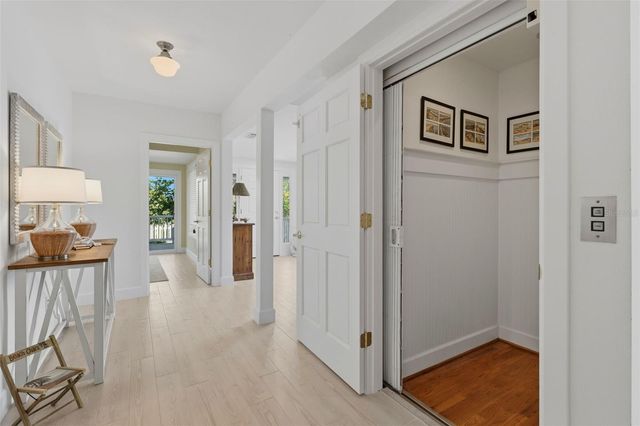 106 2ND AVENUE, St Pete Beach, FL 33706