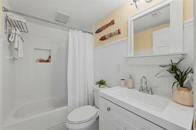 106 2ND AVENUE, St Pete Beach, FL 33706