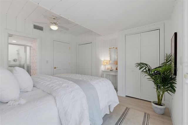106 2ND AVENUE, St Pete Beach, FL 33706