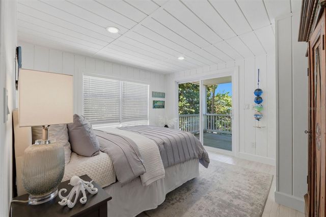 106 2ND AVENUE, St Pete Beach, FL 33706