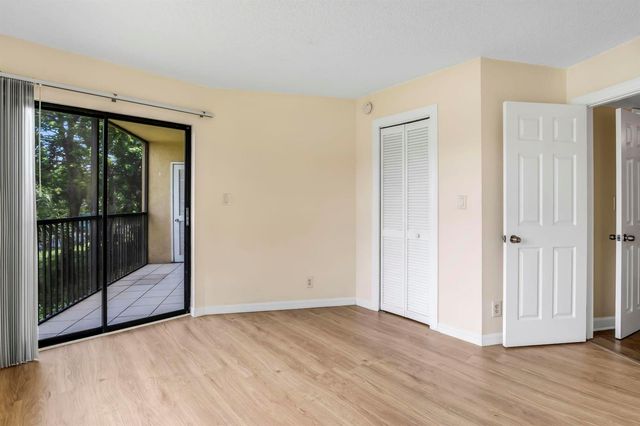 9000 NW 28th Drive 1-204, Coral Springs, FL 33065