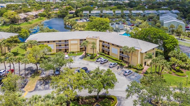 9000 NW 28th Drive 1-204, Coral Springs, FL 33065