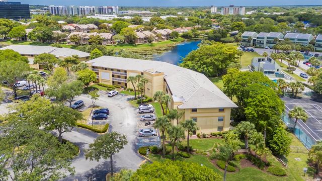 9000 NW 28th Drive 1-204, Coral Springs, FL 33065