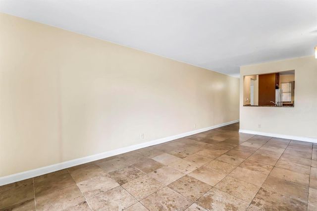 9000 NW 28th Drive 1-204, Coral Springs, FL 33065