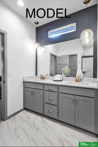 8609 N 177 Street, Bennington, NE 68007