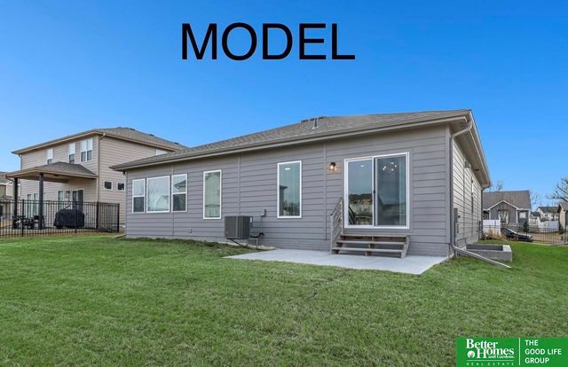 8609 N 177 Street, Bennington, NE 68007
