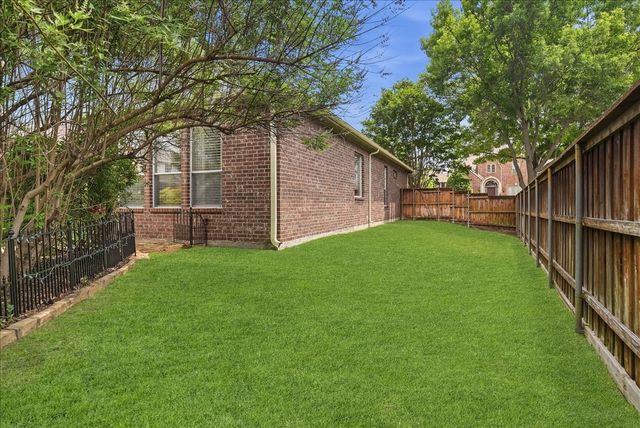 613 Taylor Trail, Murphy, TX 75094