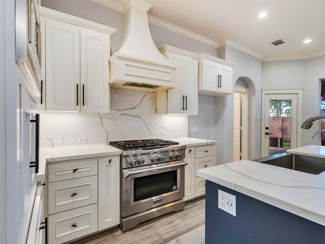 12304 Evening Bay Drive, Pearland, TX 77584