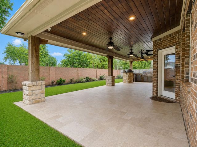 12304 Evening Bay Drive, Pearland, TX 77584