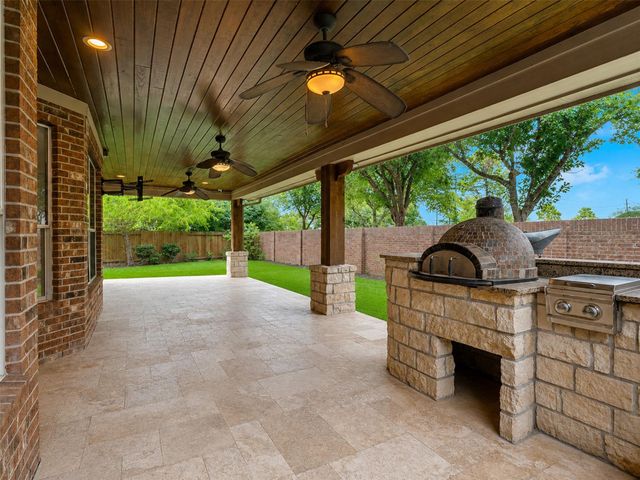 12304 Evening Bay Drive, Pearland, TX 77584