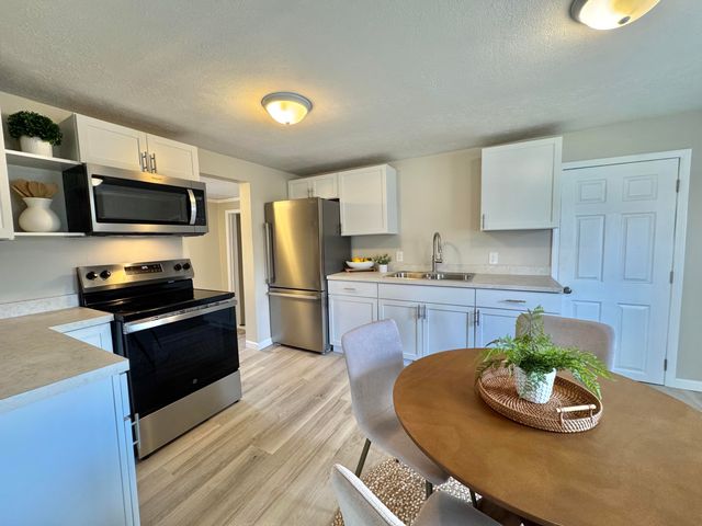 1101 E North Street, Greenville, MI 48838