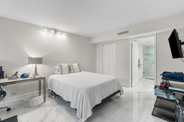 7768 Lakeside Boulevard 533, Boca Raton, FL 33434
