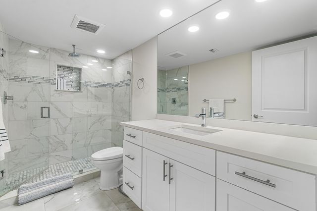 7768 Lakeside Boulevard 533, Boca Raton, FL 33434