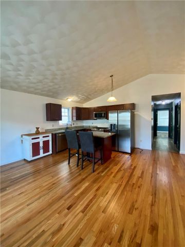 108 ROOSEVELT Street, Providence, RI 02909