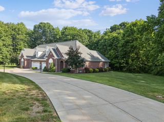 207 Maple COURT, Center Twp, PA 15001