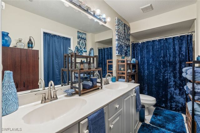 26729 Little John CT 23, Bonita Springs, FL 34135