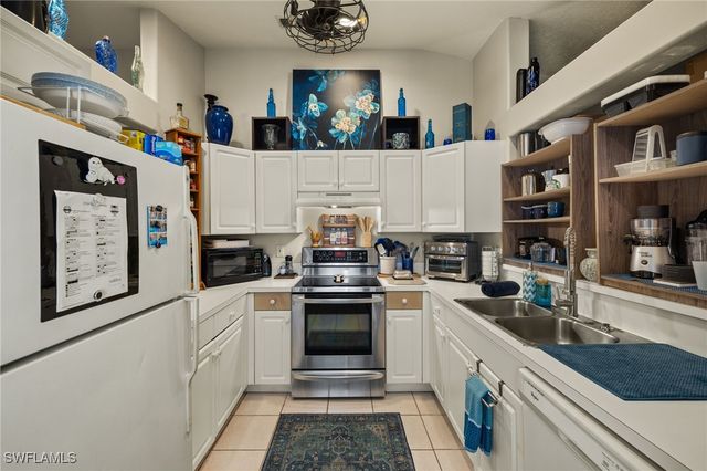 26729 Little John CT 23, Bonita Springs, FL 34135
