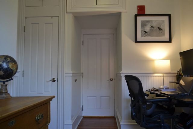 31 Mass Ave 4-2, Boston, MA 02115