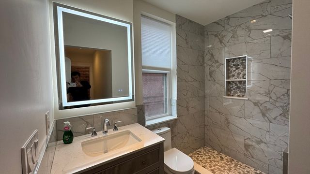 31 Mass Ave 4-2, Boston, MA 02115
