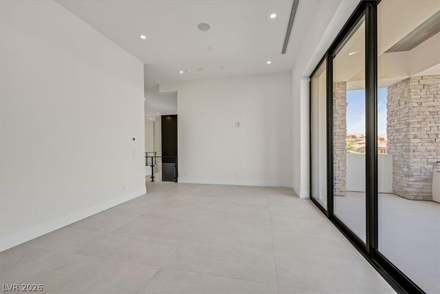 34 Vintage Canyon Street, Las Vegas, NV 89141