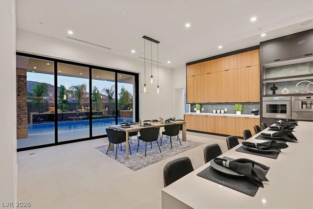 34 Vintage Canyon Street, Las Vegas, NV 89141