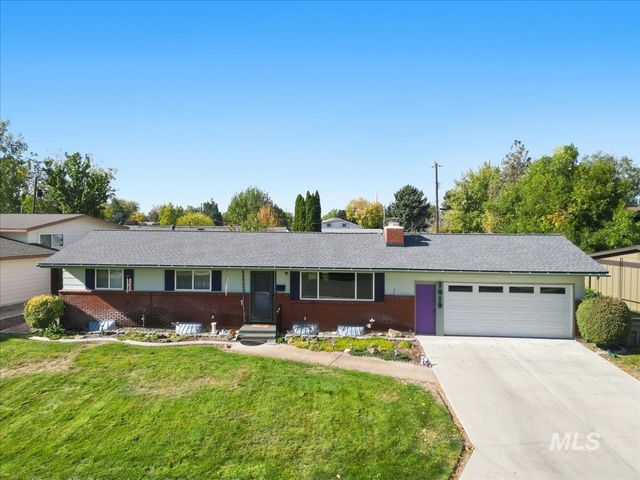 7019 W Rosewood Dr, Boise, ID 83709 property photo