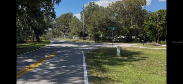 5701 S WITHLAPOPKA DRIVE, Floral City, FL 34436