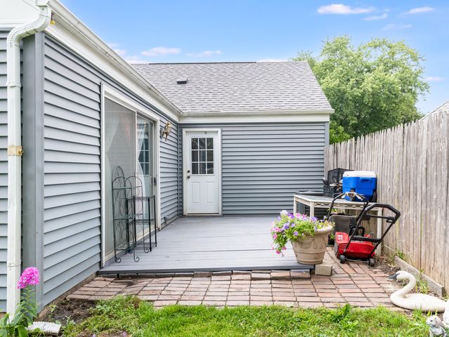 57 Afton Drive, Montgomery, IL 60538