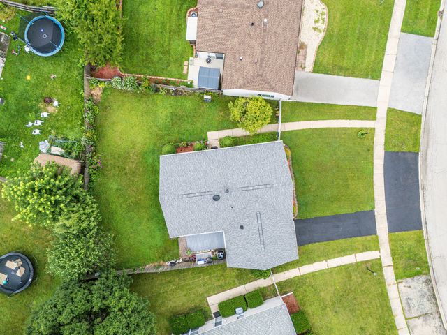 57 Afton Drive, Montgomery, IL 60538