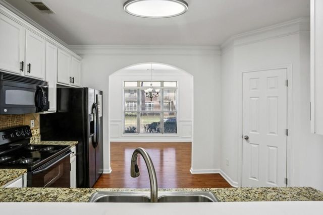 6194 Thorncrest Drive, Tucker, GA 30084