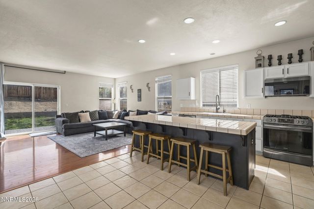 3854 Cloverbrook Drive, Sparks, NV 89436