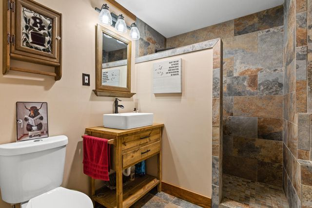 121 Redbird Drive, Blairsville, GA 30512