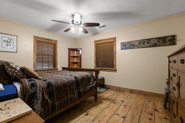 121 Redbird Drive, Blairsville, GA 30512