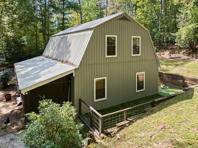 121 Redbird Drive, Blairsville, GA 30512