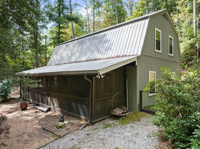 121 Redbird Drive, Blairsville, GA 30512