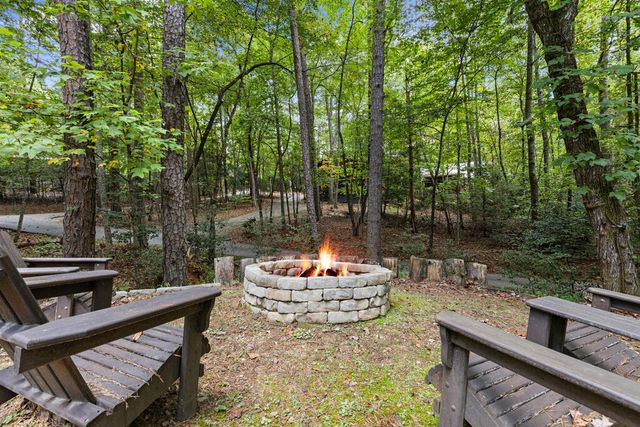 121 Redbird Drive, Blairsville, GA 30512