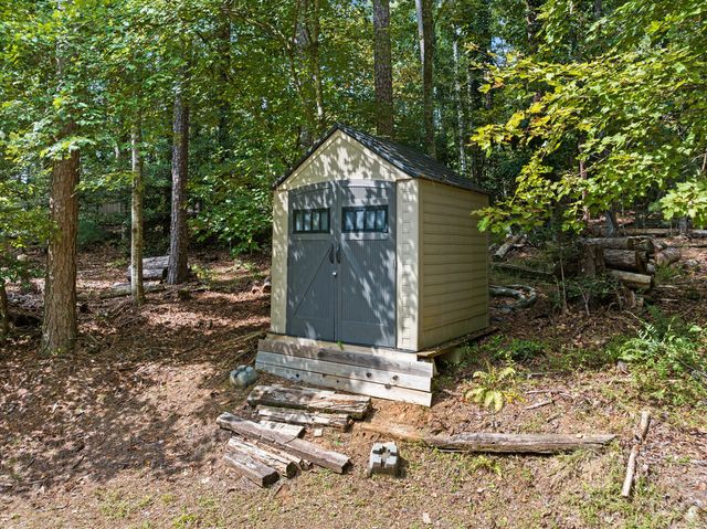 121 Redbird Drive, Blairsville, GA 30512