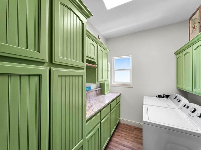 931 Bahama Drive, Crystal Beach, TX 77650