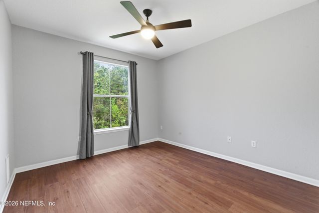 8539 GATE Parkway W 438, Jacksonville, FL 32216