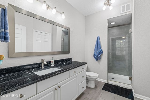 8539 GATE Parkway W 438, Jacksonville, FL 32216