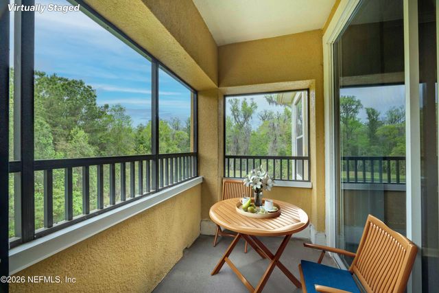 8539 GATE Parkway W 438, Jacksonville, FL 32216