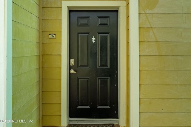 8539 GATE Parkway W 438, Jacksonville, FL 32216