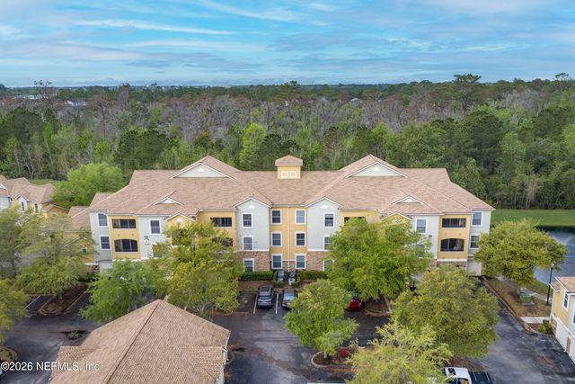 8539 GATE Parkway W 438, Jacksonville, FL 32216