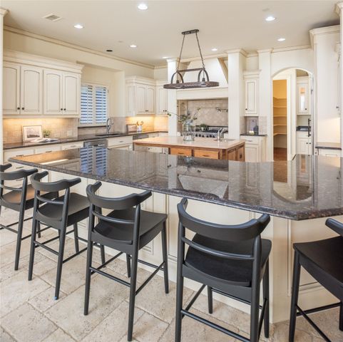 1071 Elm Creek Drive, Fairview, TX 75069