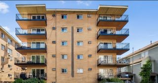 7432 W Washington Street 604, Forest Park, IL 60130