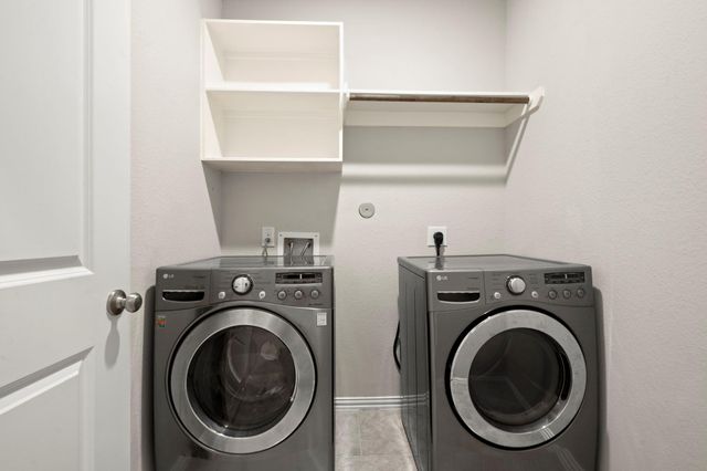 2939 Twin Cove Court, Conroe, TX 77301